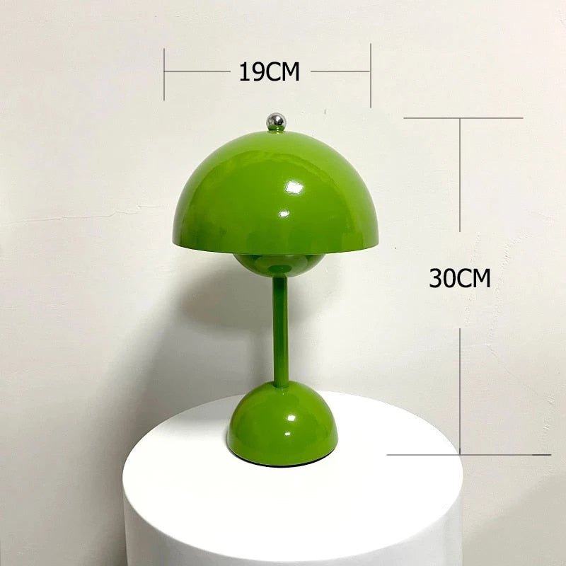 Isla Table Lamp