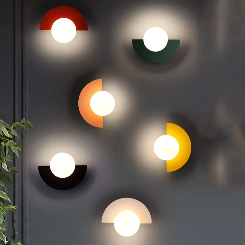 Half Moon Wall Lamp