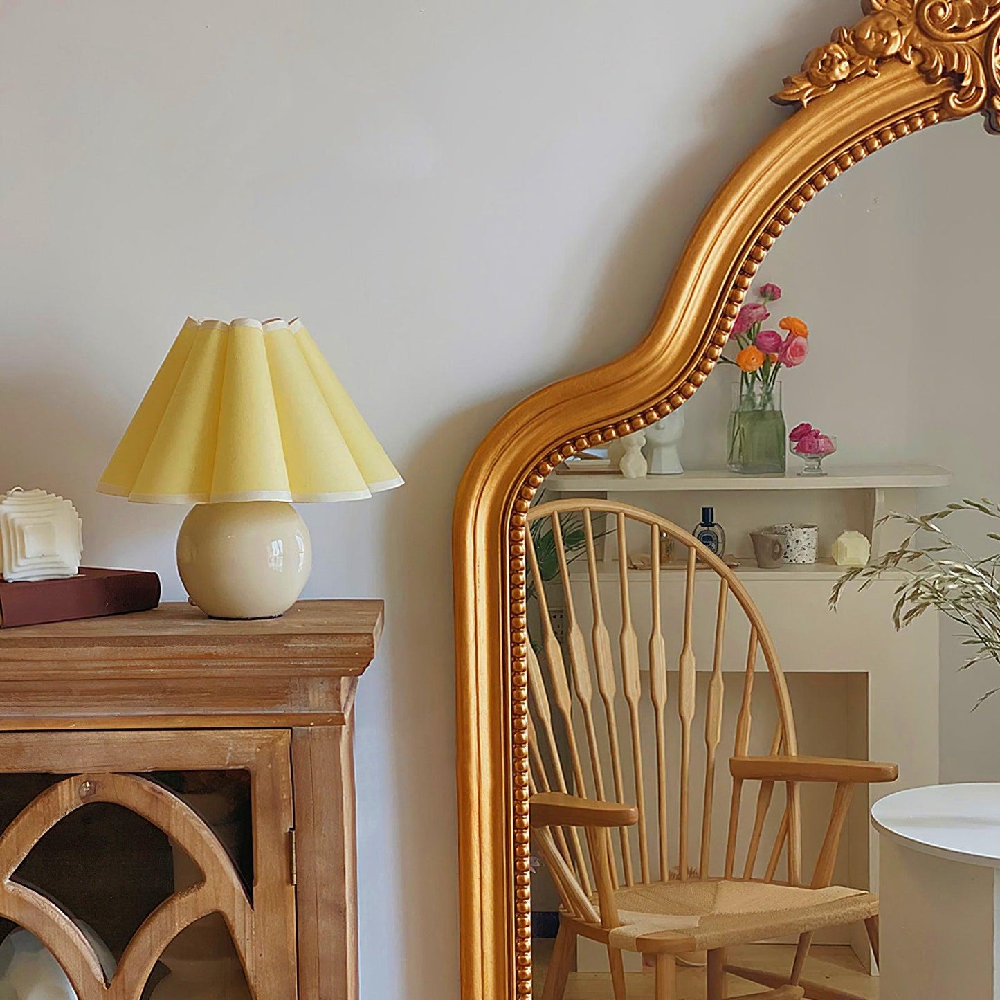 Ellie Pleat Table Lamp