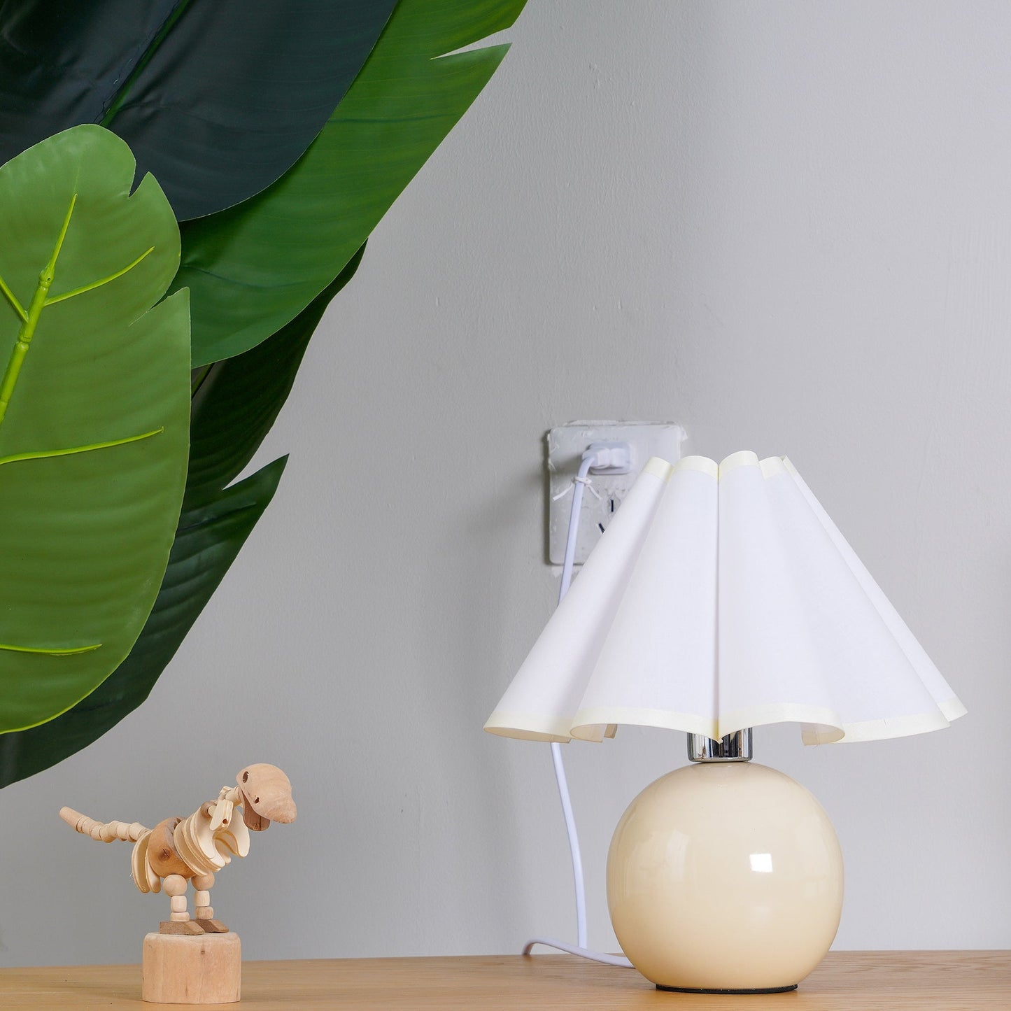 Ellie Pleat Table Lamp