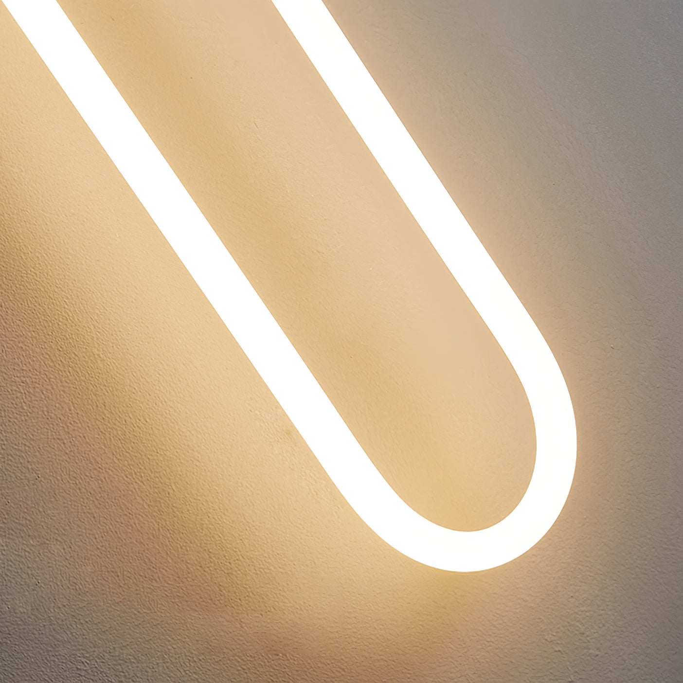 Rodi Loop Wall Lamp