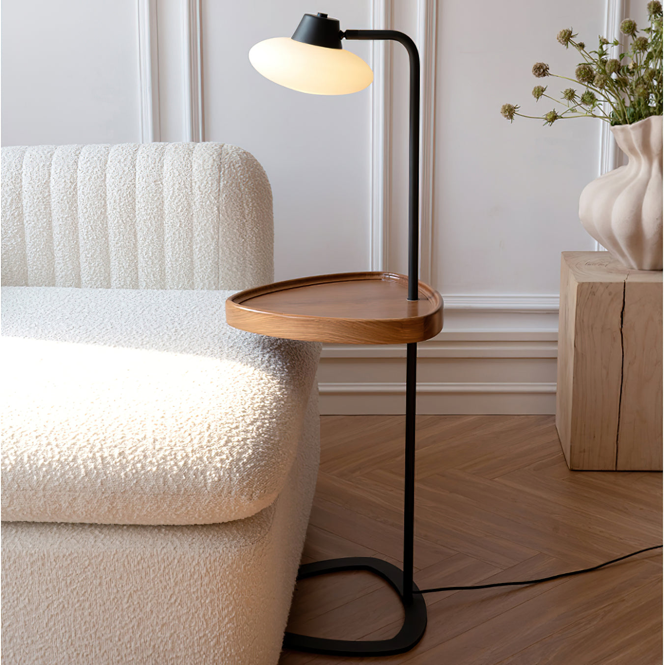 Accra Floor Lamp