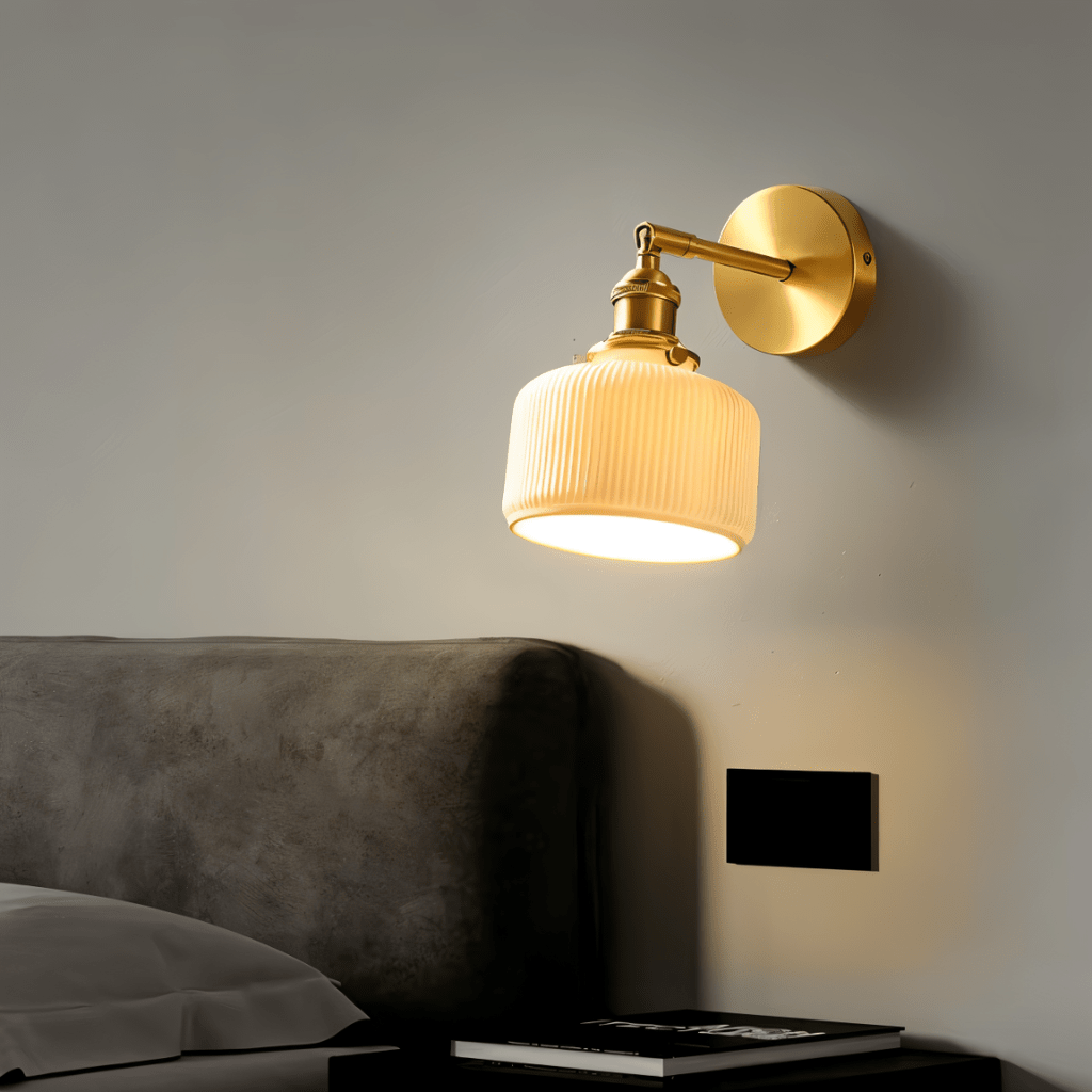 Aria Wall Lamp