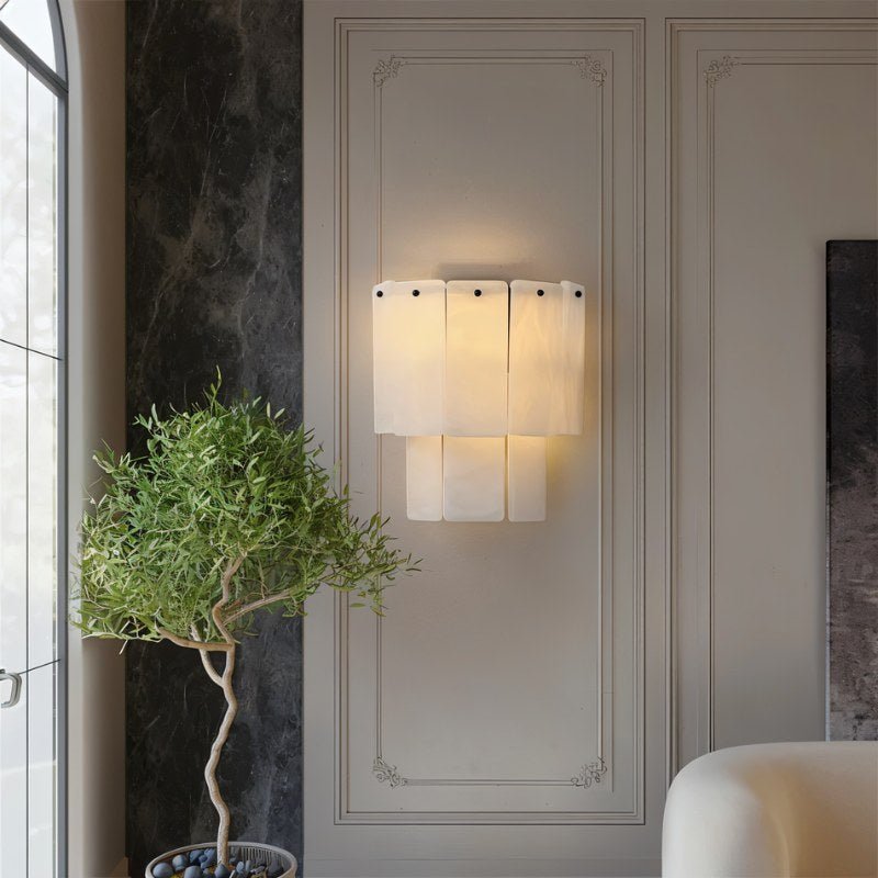 Regal Wall Lamp